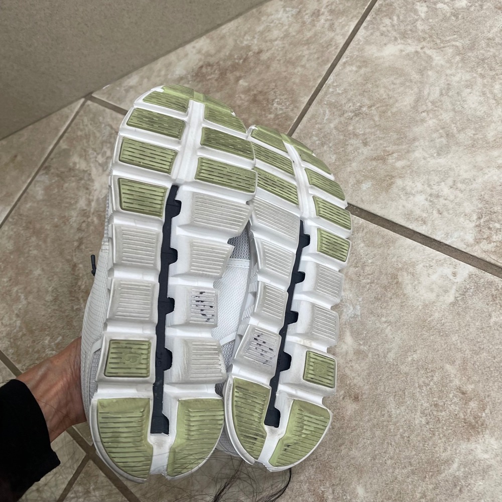 On Cloud Running cloud 5 push size 9 EUC - image 8